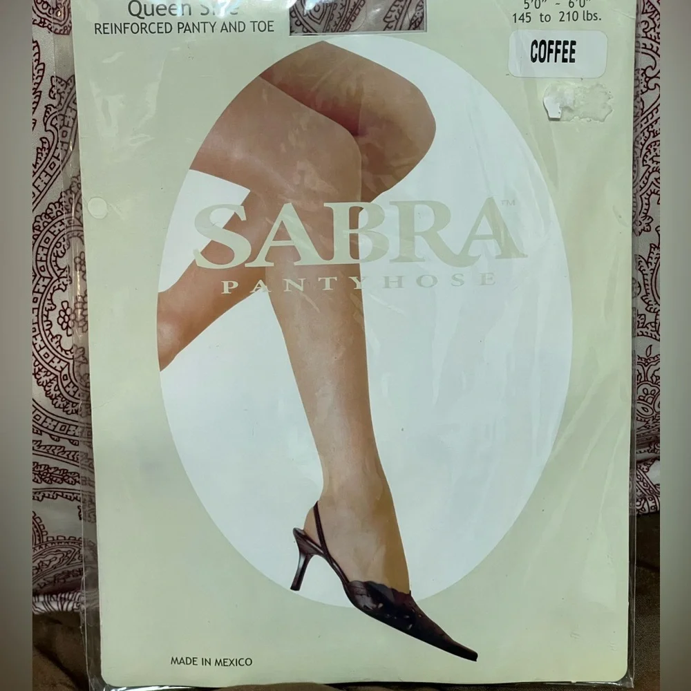 ❗️NWT❗️Sabra Queen Size Pantyhose Coffee Reinforced Toe 1X–2X